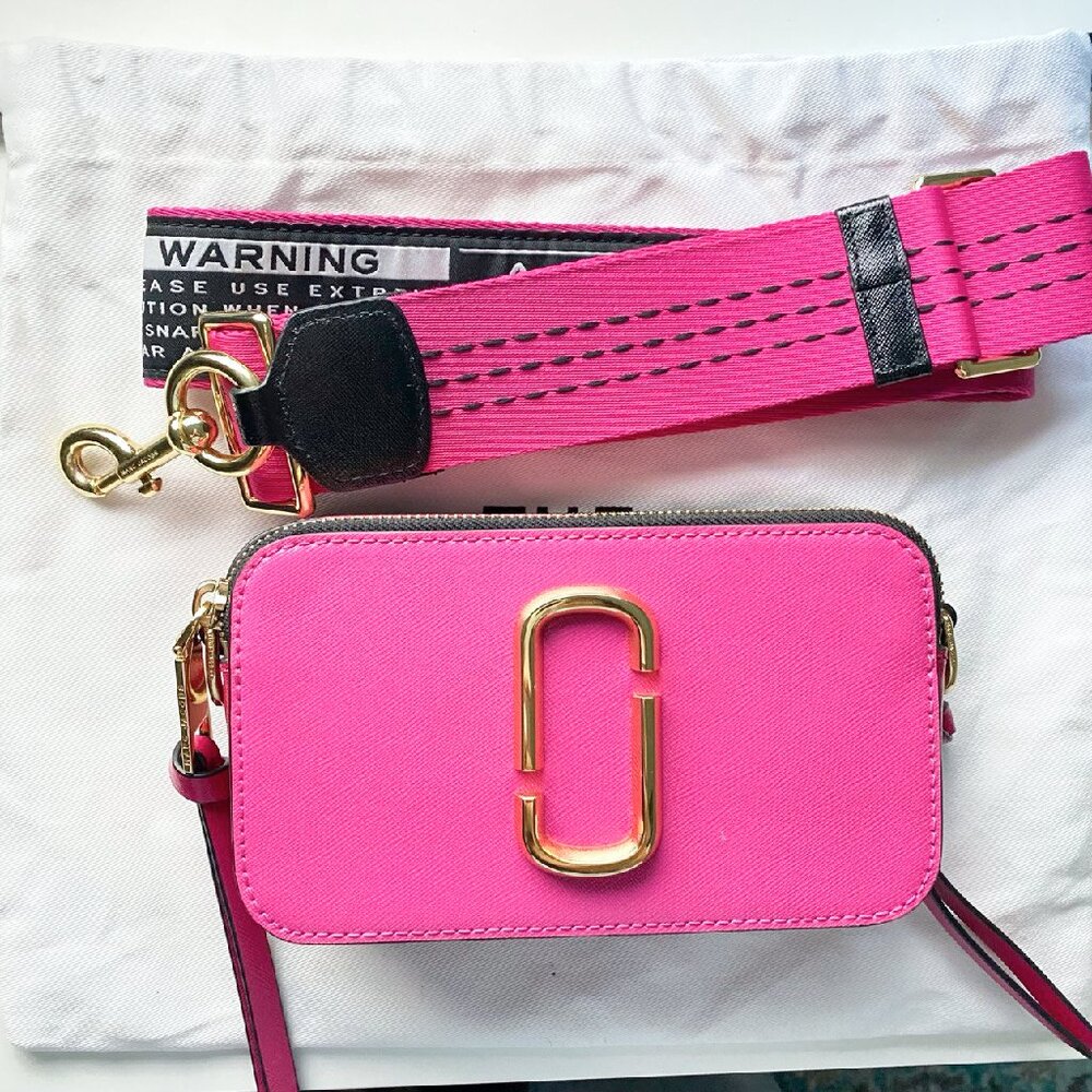 Marc Jacobs Camera Snapshot Crossbody Bag